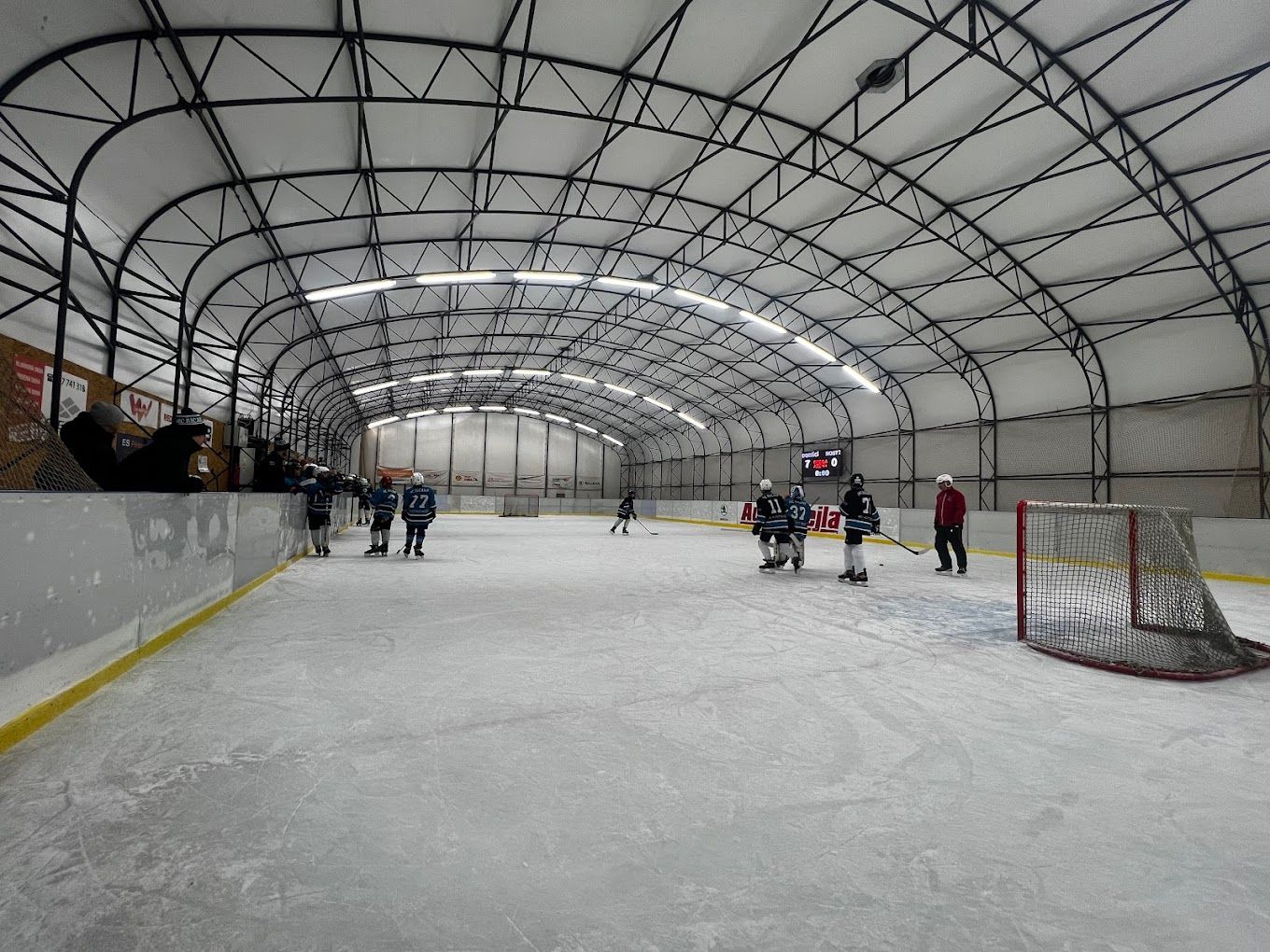 Zastrešenie klziska nie je športová hala - a je dobré to vedieť