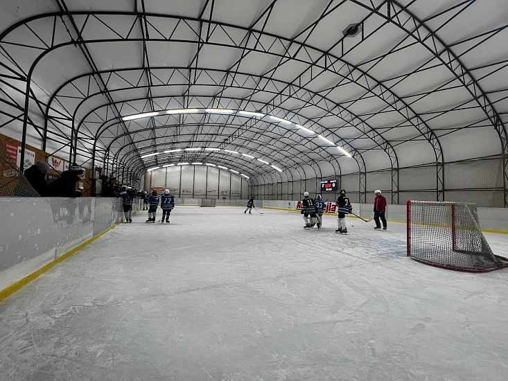 Zastrešenie klziska nie je športová hala - a je dobré to vedieť