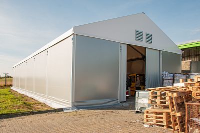 Stanová hala na skladovanie, Sezemice